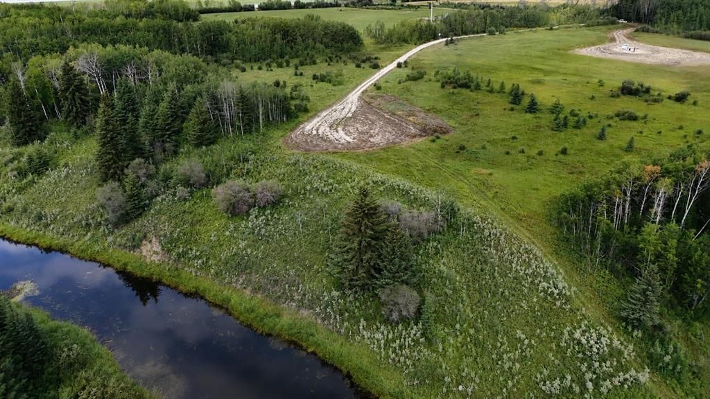 Lot 1 Bock 1 Plan 0520001 TWP RD 722A   - Photo 5