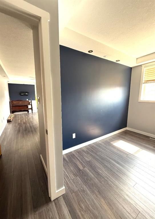4605 50 Street  - Photo 12