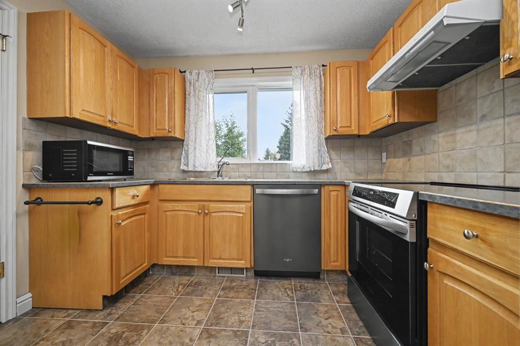 7325 97A Street  - Photo 12