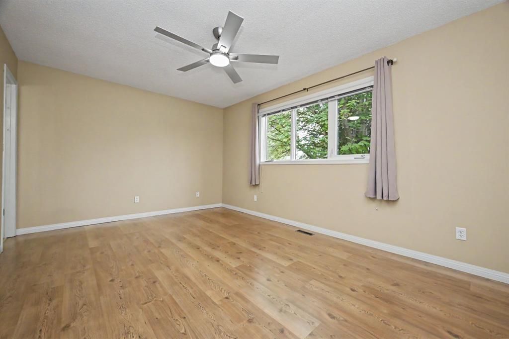 7325 97A Street  - Photo 19
