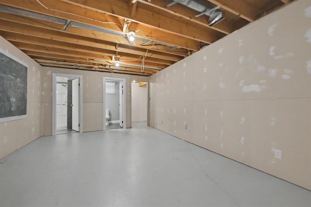 7325 97A Street  - Photo 24