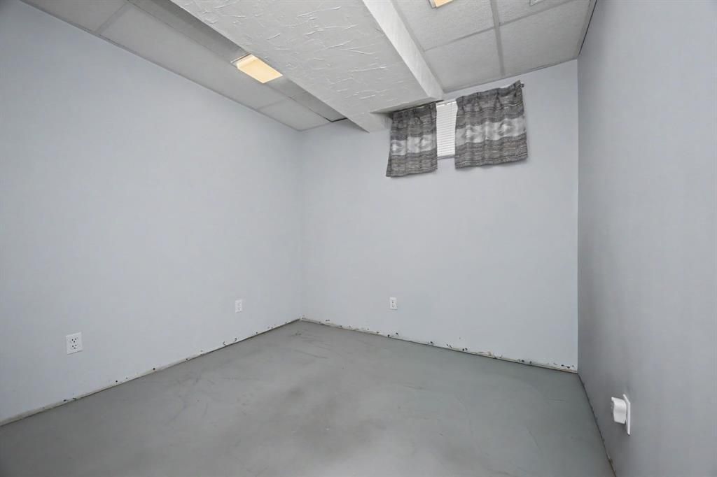 7325 97A Street  - Photo 26