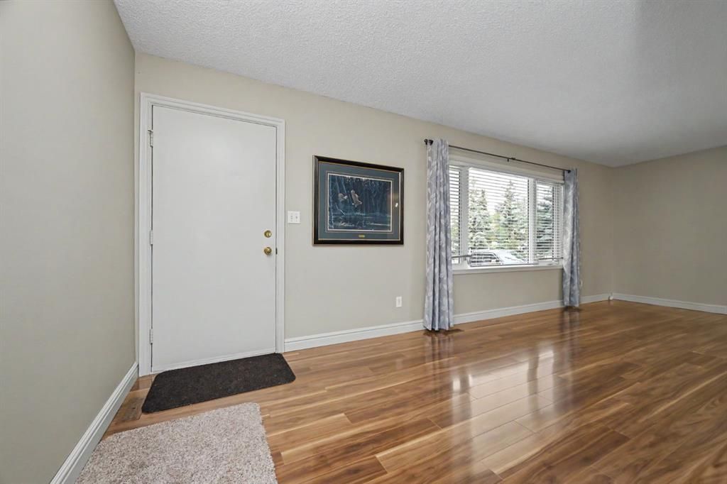 7325 97A Street  - Photo 6