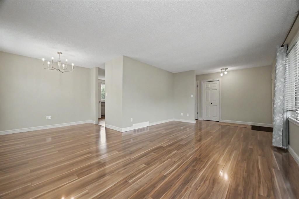 7325 97A Street  - Photo 8