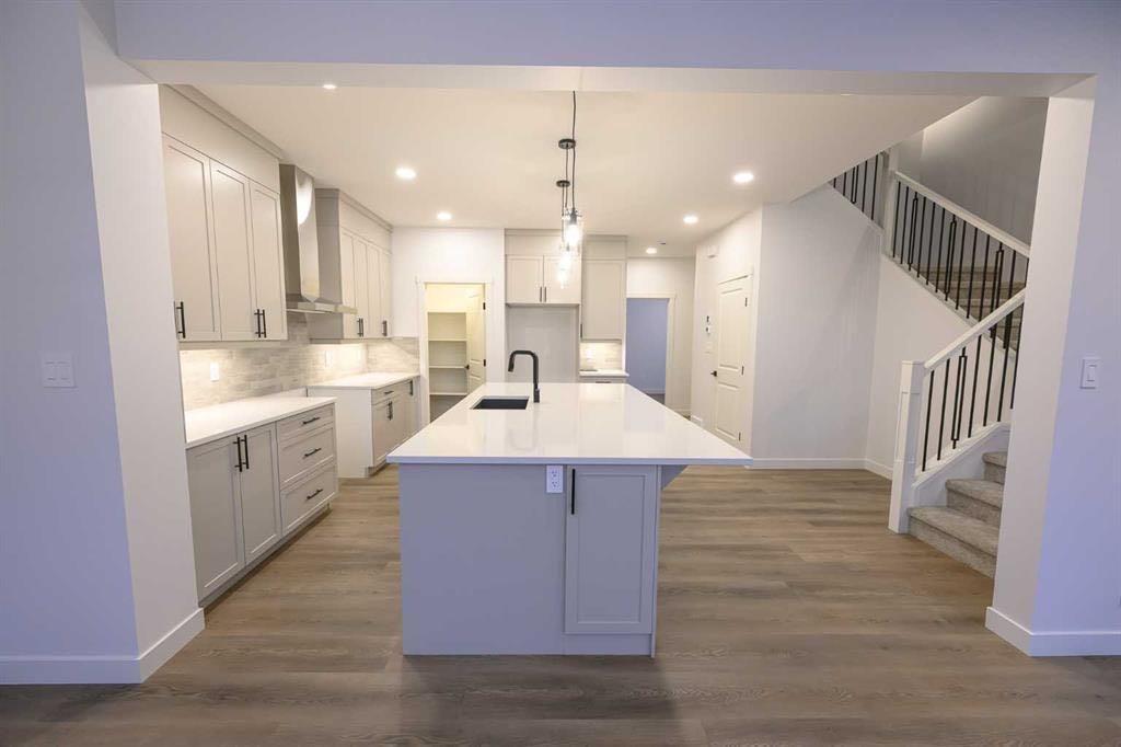 8617 128 Avenue  - Photo 11