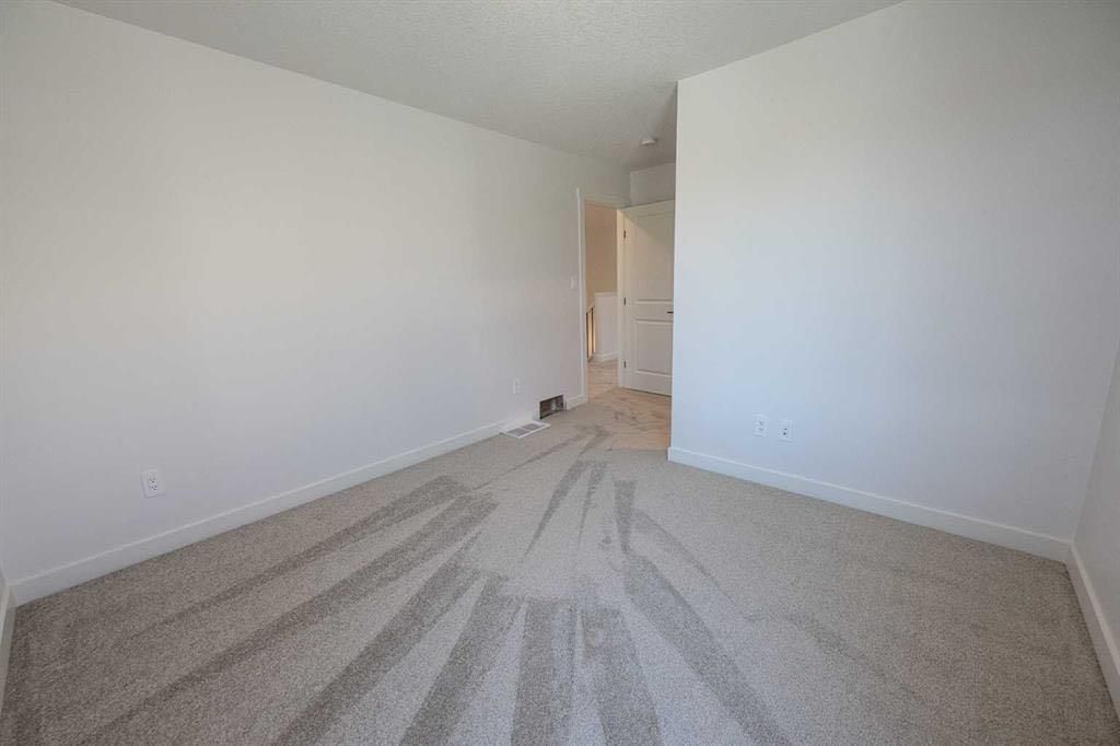 8617 128 Avenue  - Photo 27