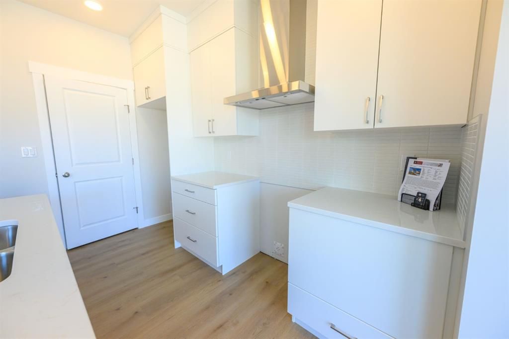 12826 87A Street  - Photo 14