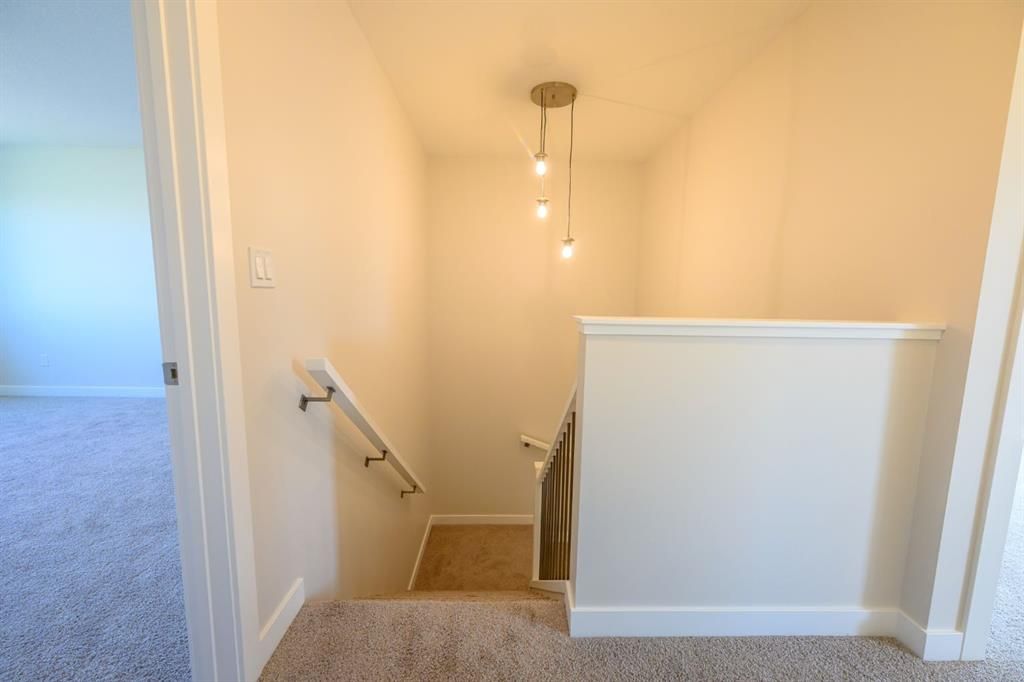 12826 87A Street  - Photo 19