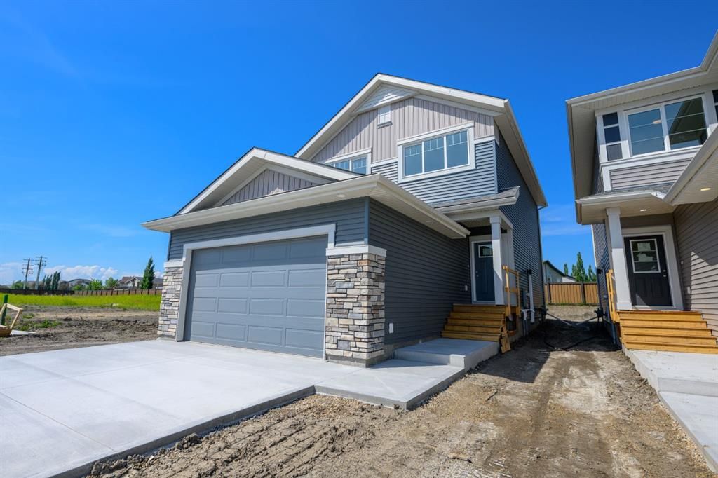 12826 87A Street  - Photo 2