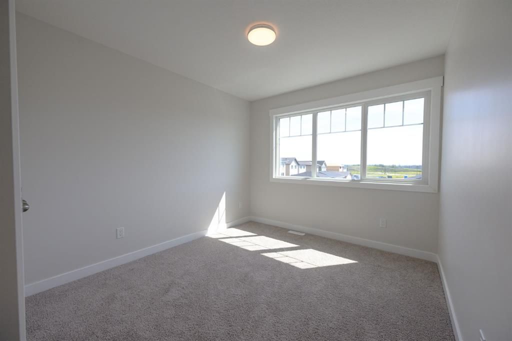 12826 87A Street  - Photo 20