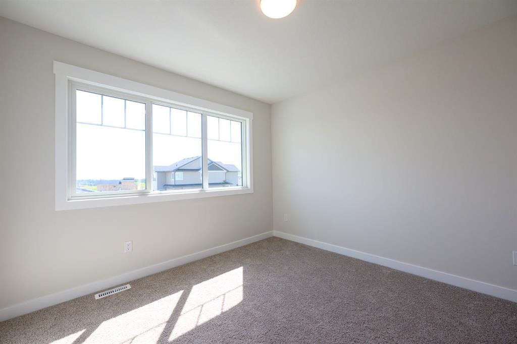 12826 87A Street  - Photo 25