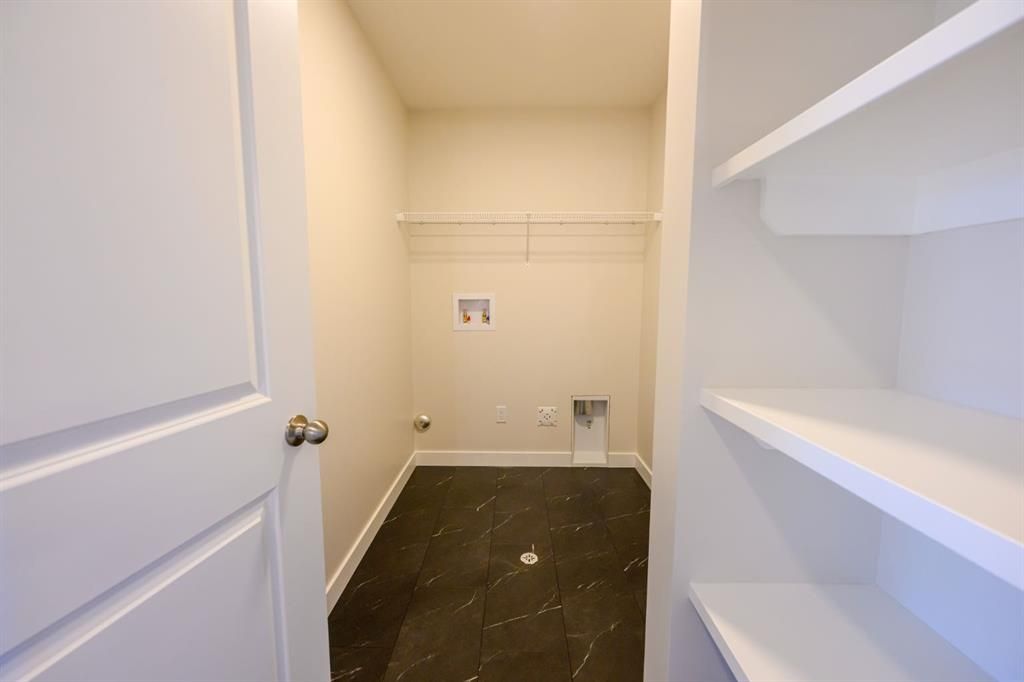 12826 87A Street  - Photo 29