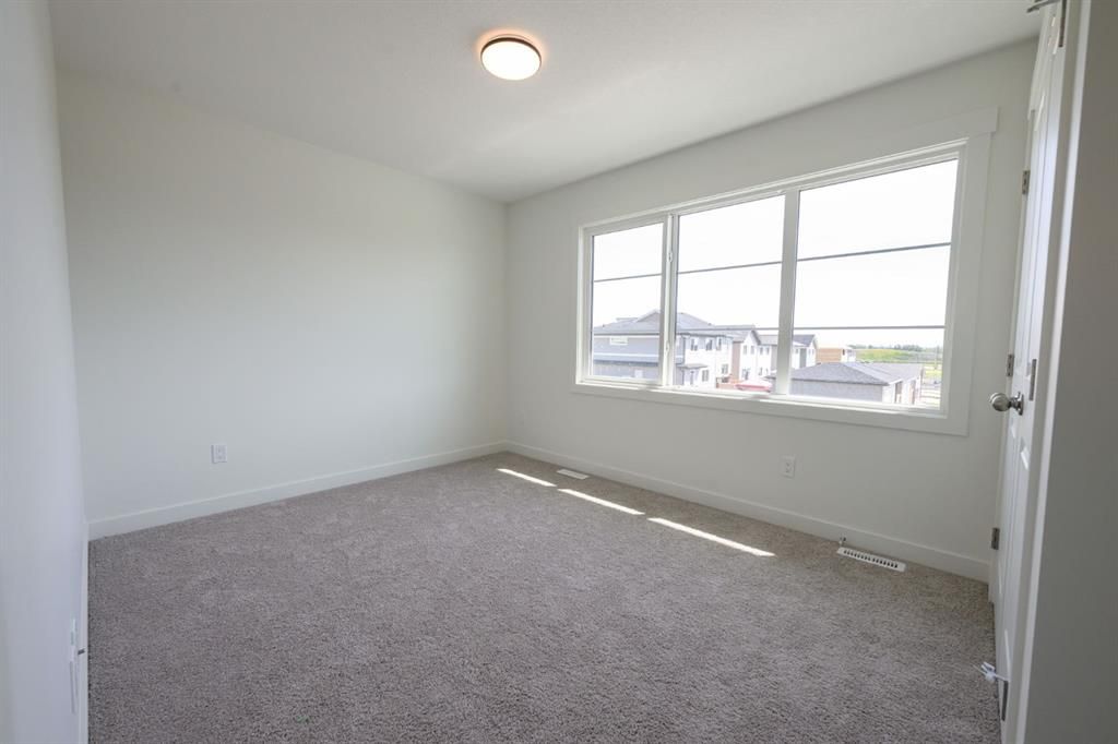 12830 87A Street  - Photo 21