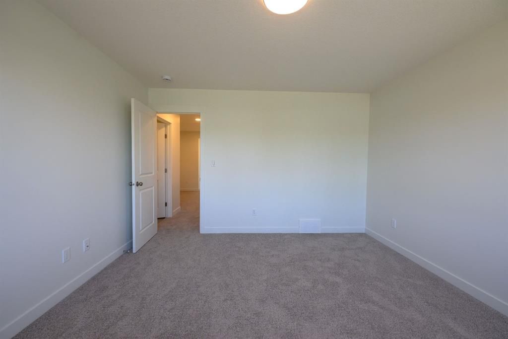12830 87A Street  - Photo 33