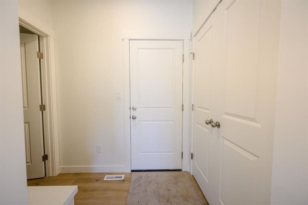 12830 87A Street  - Photo 8