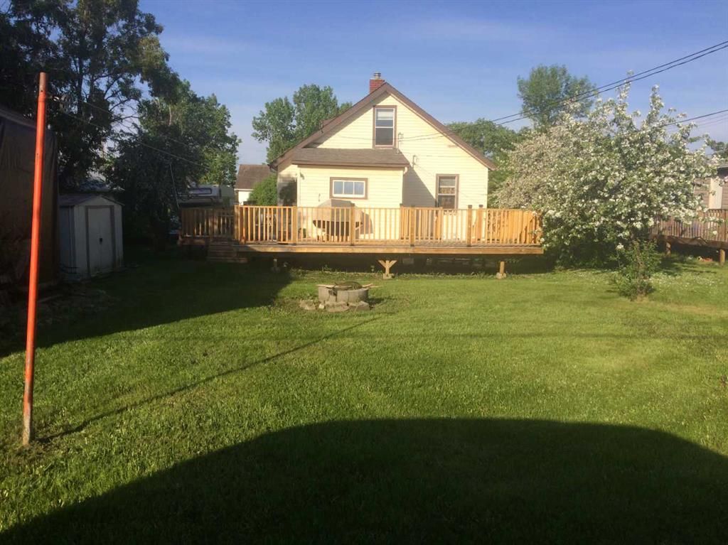 918 3 Avenue  - Photo 16