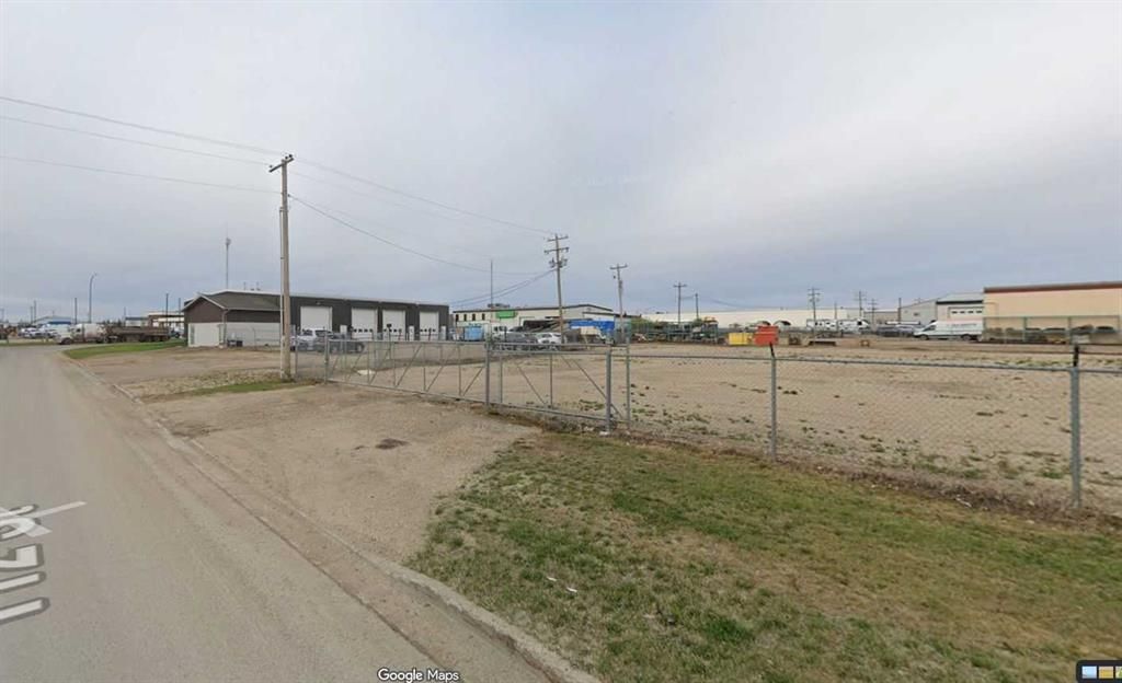 11201 91 Avenue - Photo 3