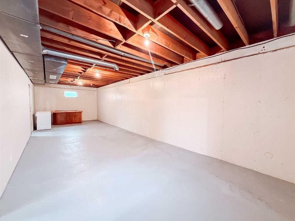 5104 46 Avenue  - Photo 24