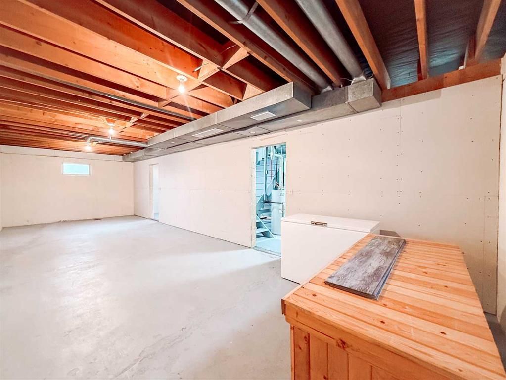 5104 46 Avenue  - Photo 26