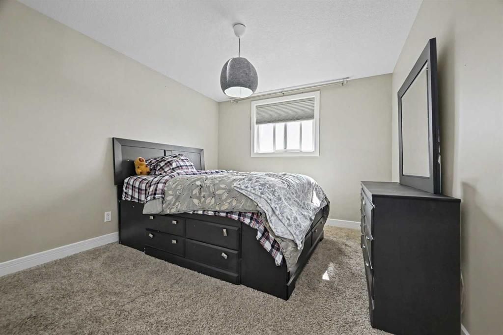 11813 86A Street  - Photo 32