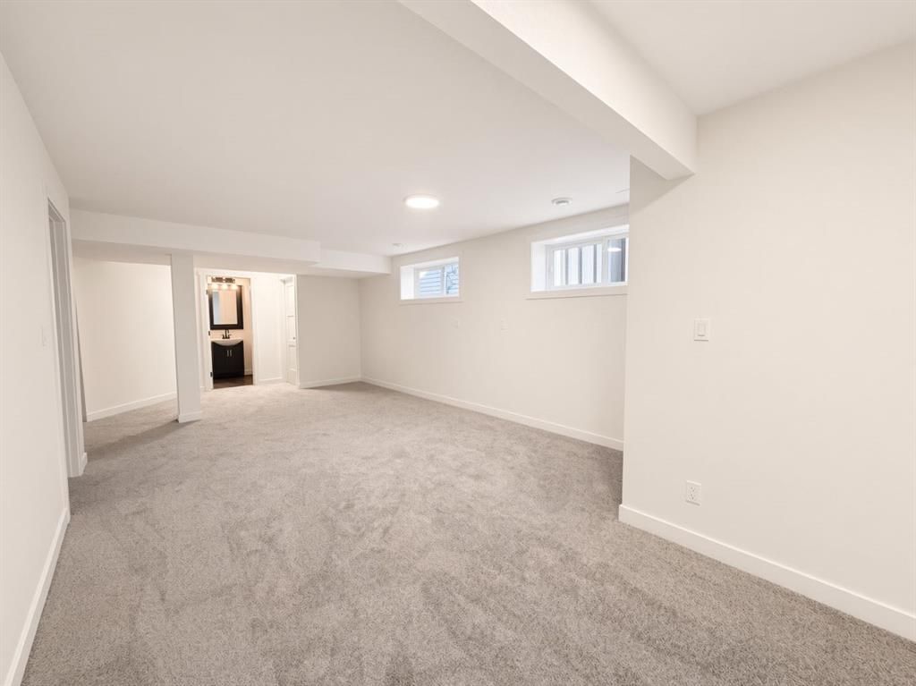 9010 Willow Drive  - Photo 26