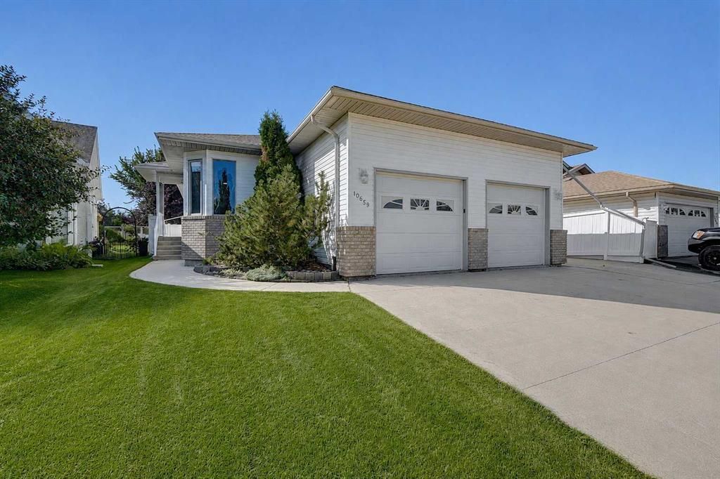 10659 81 Avenue - Photo 1