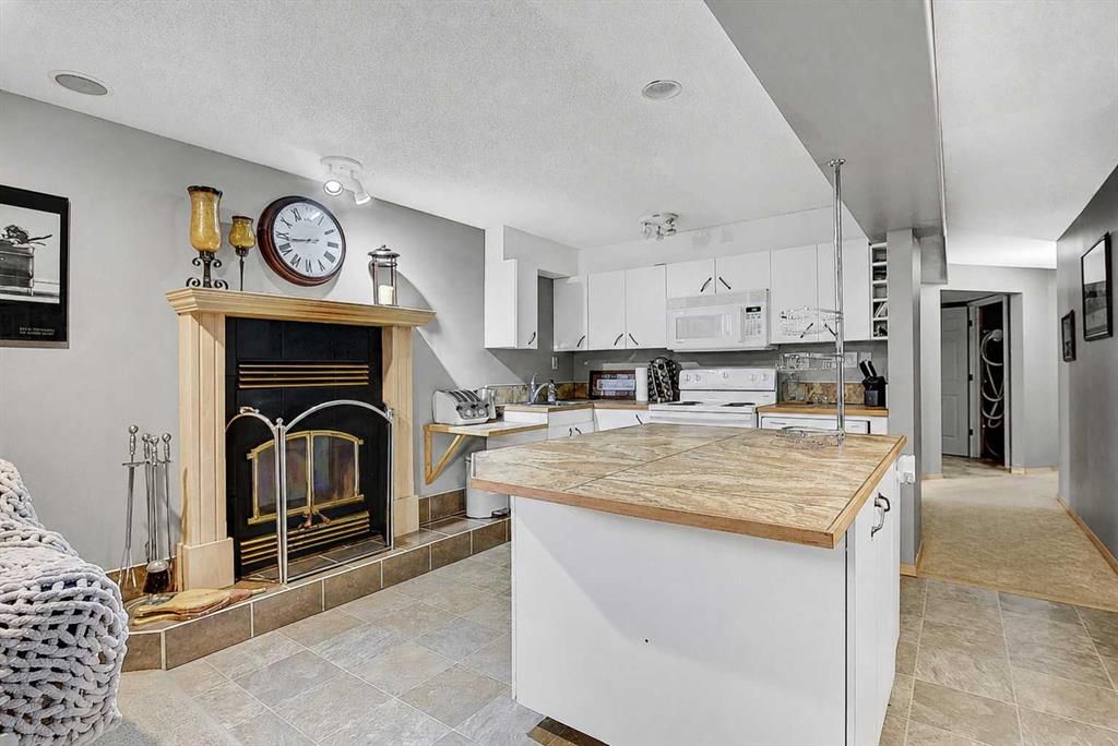 10659 81 Avenue  - Photo 20