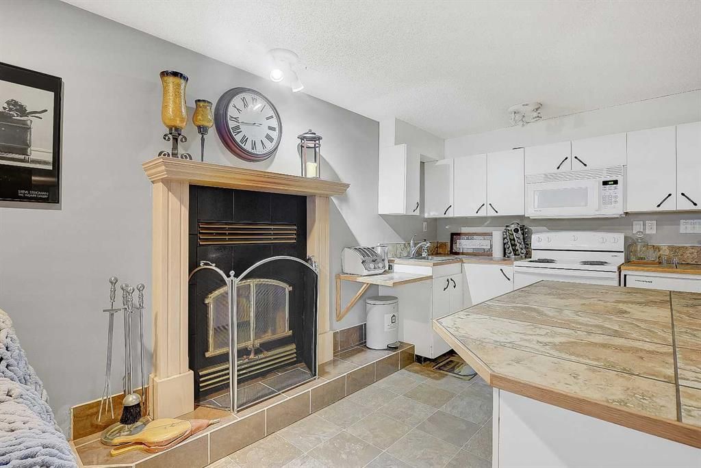 10659 81 Avenue  - Photo 23