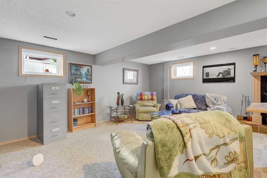 10659 81 Avenue  - Photo 26