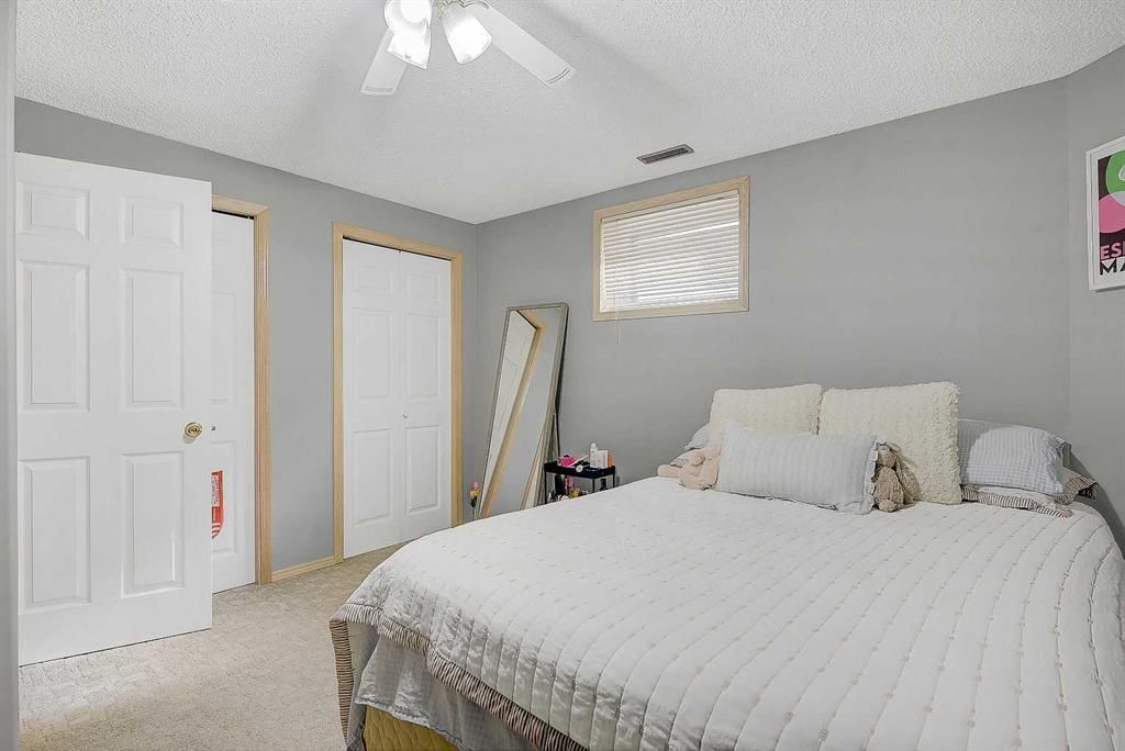 10659 81 Avenue  - Photo 32