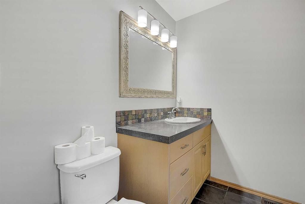 10659 81 Avenue  - Photo 34