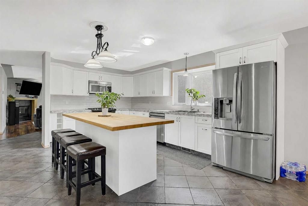 10659 81 Avenue  - Photo 3