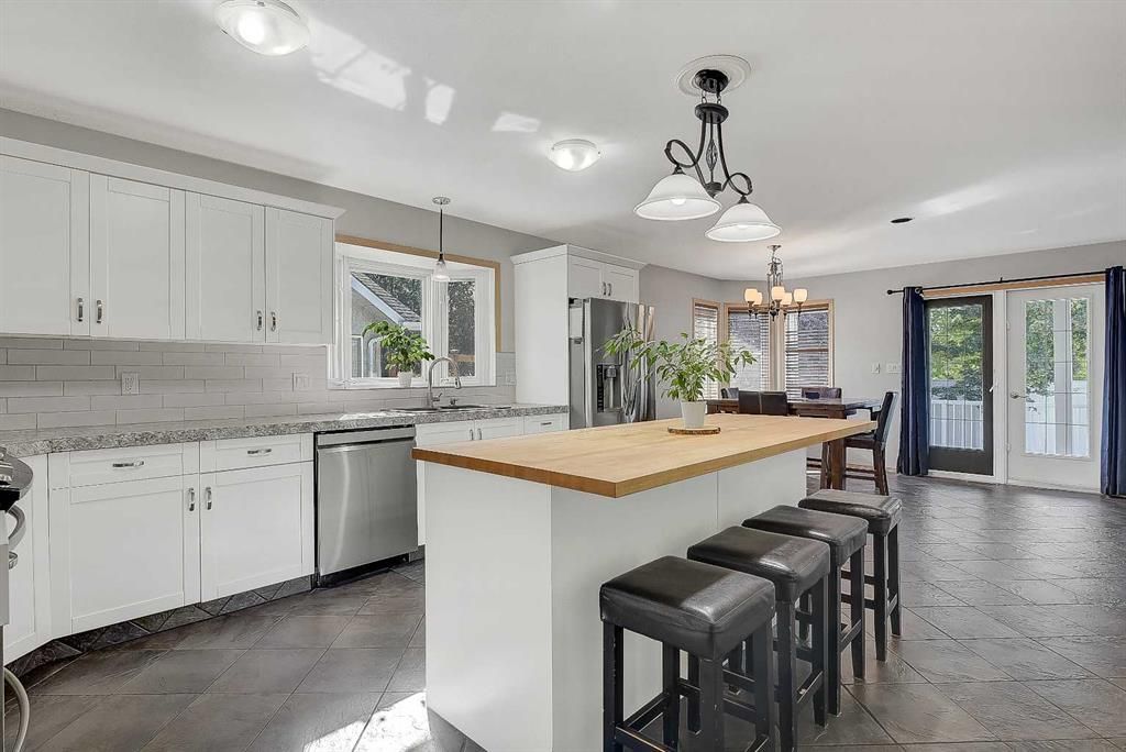 10659 81 Avenue  - Photo 4