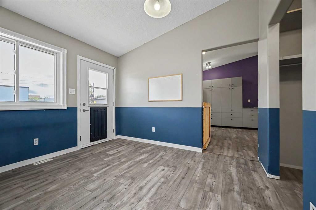 5003 46 Street  - Photo 11