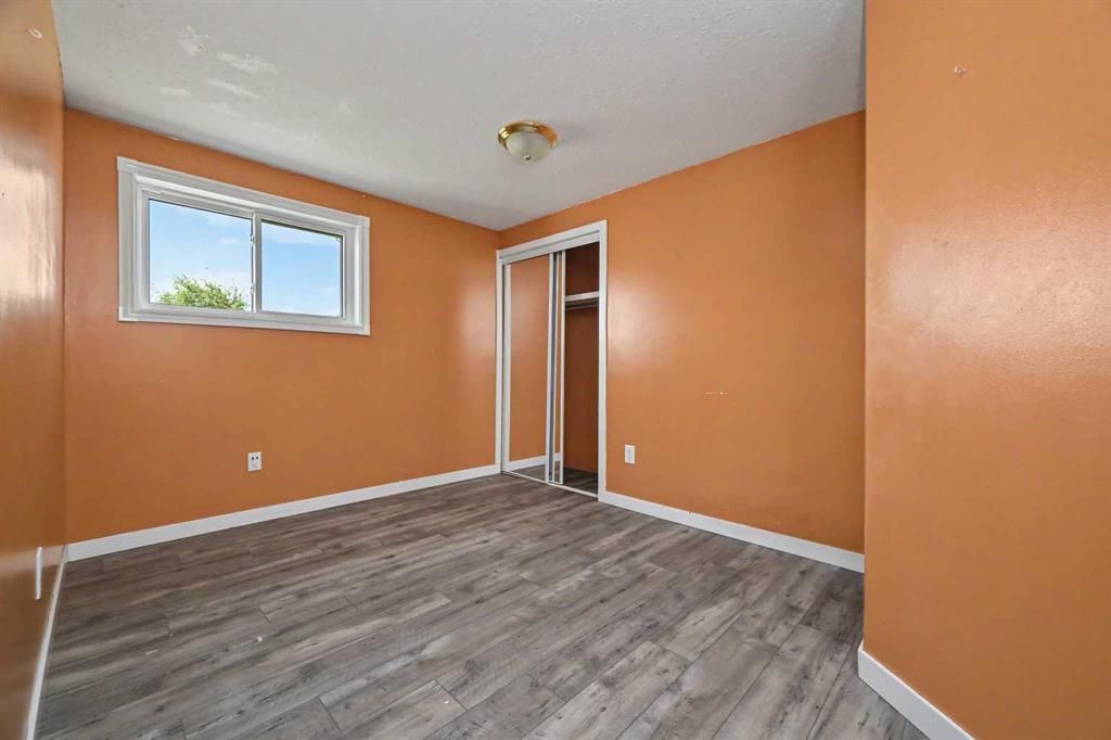 5003 46 Street  - Photo 19