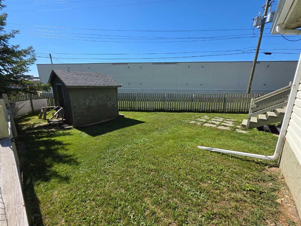 409 7 Avenue  - Photo 22