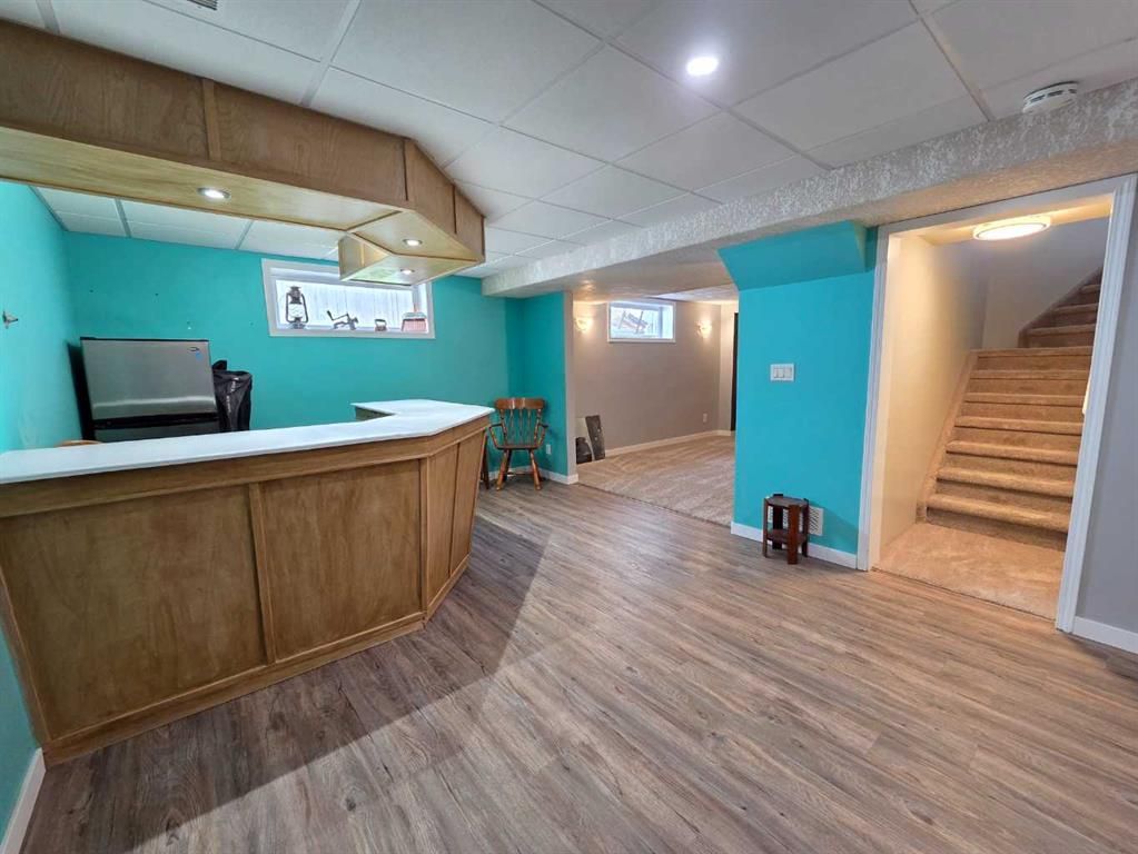 37 Pinnacle Crescent  - Photo 30