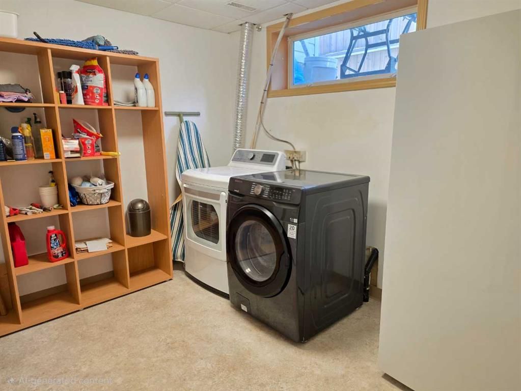 37 Pinnacle Crescent  - Photo 36