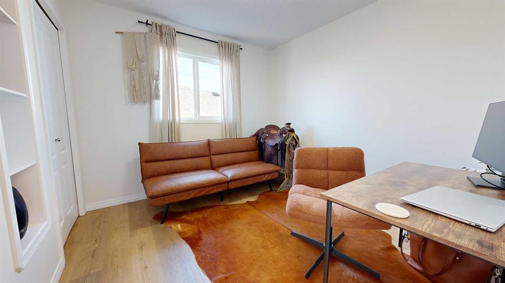 9009 93 Avenue  - Photo 20