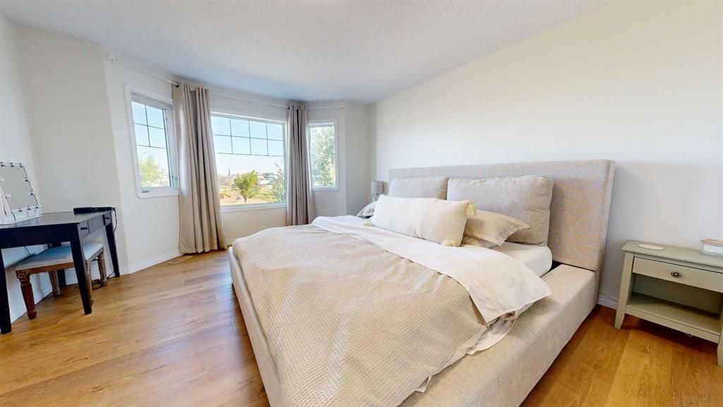 9009 93 Avenue  - Photo 24