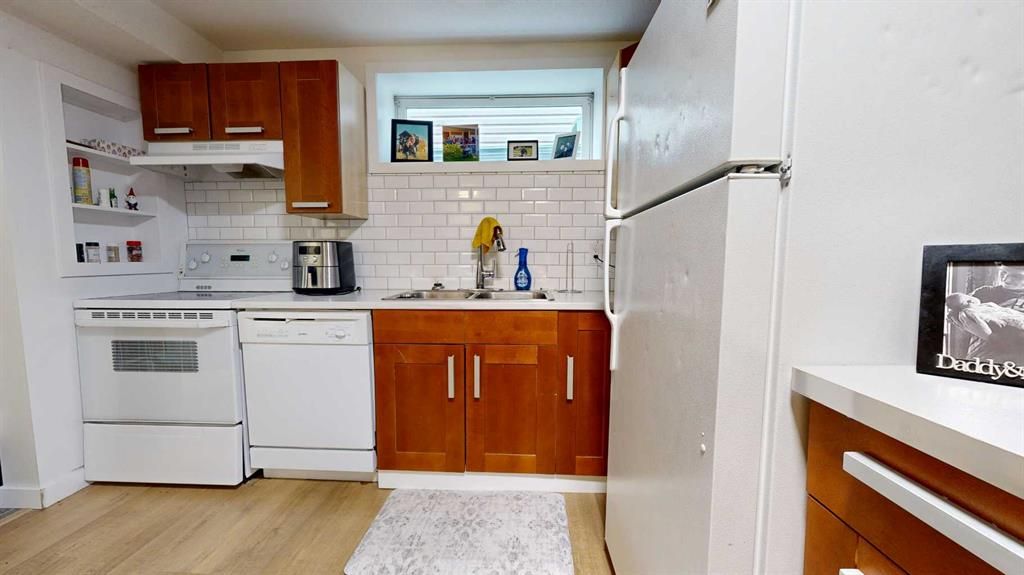 9009 93 Avenue  - Photo 31