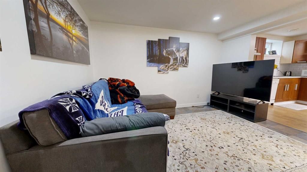9009 93 Avenue  - Photo 34