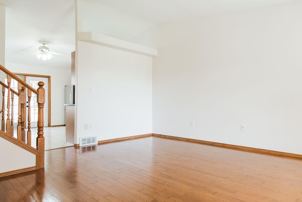 10610 Michaelis Boulevard  - Photo 9