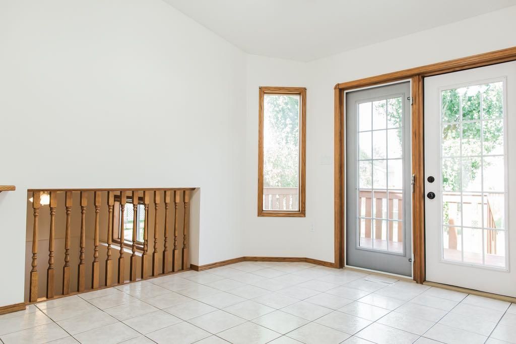 10610 Michaelis Boulevard  - Photo 14