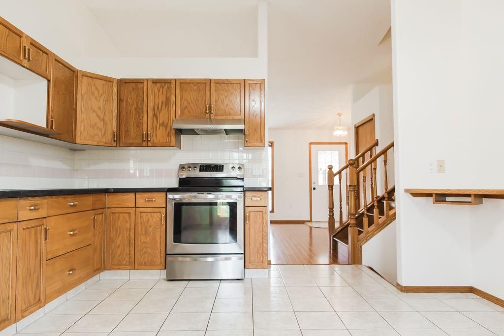 10610 Michaelis Boulevard  - Photo 15
