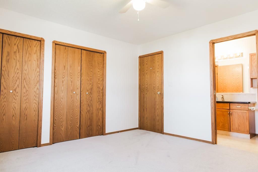 10610 Michaelis Boulevard  - Photo 18