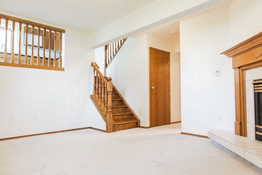 10610 Michaelis Boulevard  - Photo 23