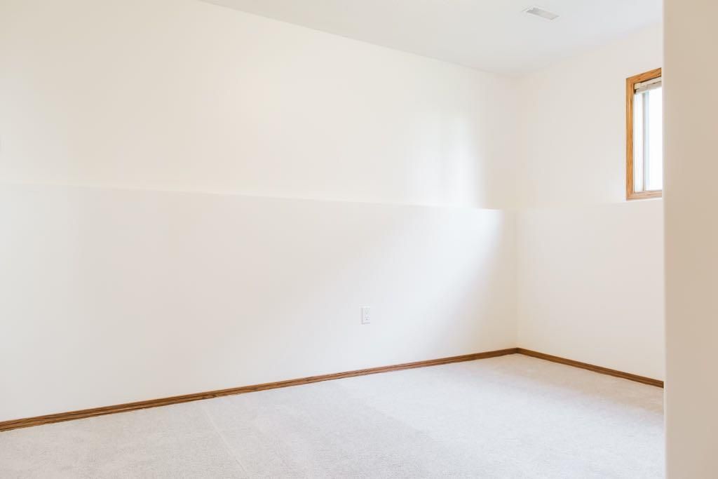 10610 Michaelis Boulevard  - Photo 26