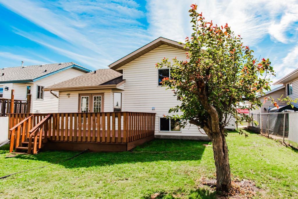 10610 Michaelis Boulevard  - Photo 37