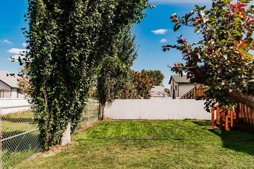 10610 Michaelis Boulevard  - Photo 38